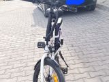 Temiz kullanılmış elektrikli bisiklet